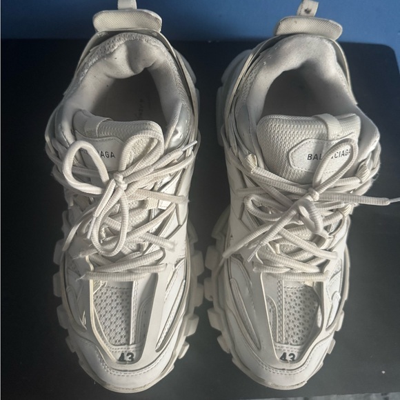 COPY - White balenciaga tracks - Picture 1 of 4